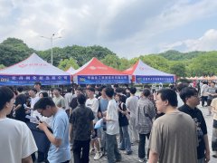 当阳：从“引进来”到“走出去”一场校地之间